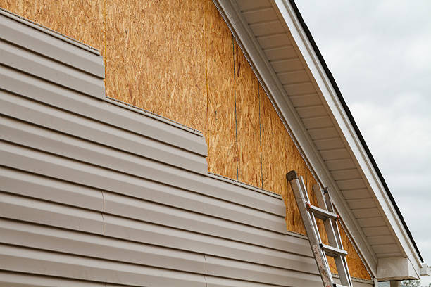 24/7 Emergency Siding Repair experts in Medina, NY